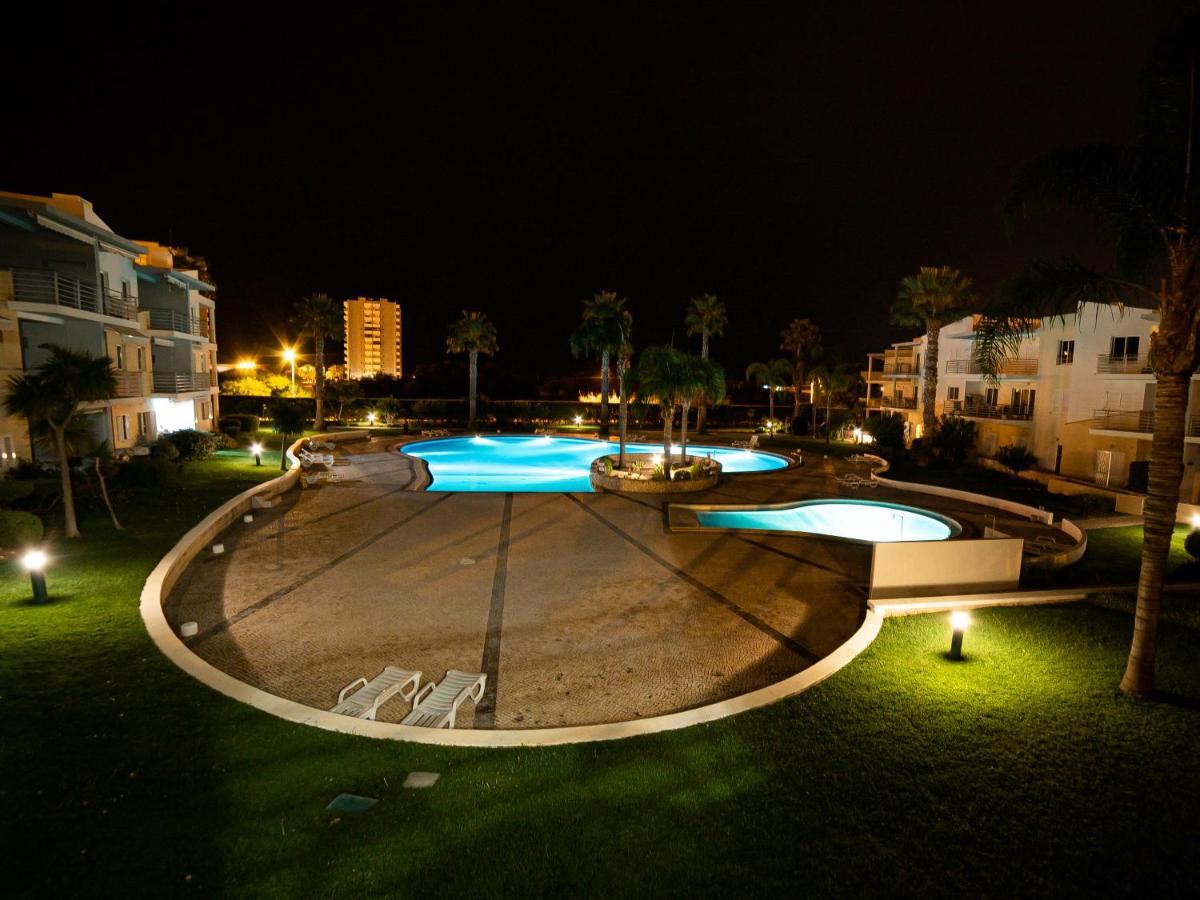 Portugal Rentals Vila Da Praia Apartments Алвор Экстерьер фото