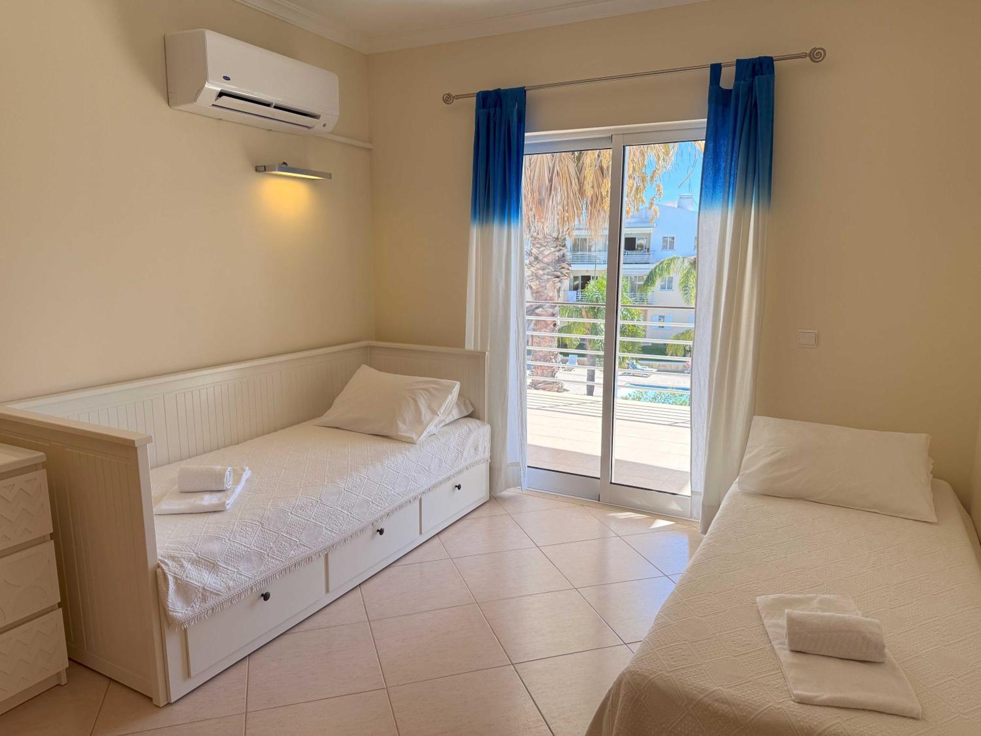 Portugal Rentals Vila Da Praia Apartments Алвор Экстерьер фото